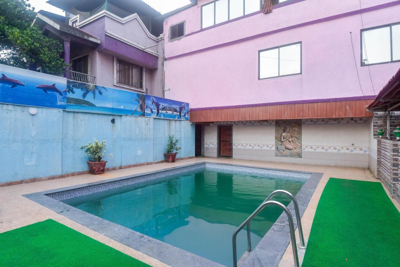 Oyo 60773 Ruchita Loadging & Boarding Hotel Mumbai  Buitenkant foto